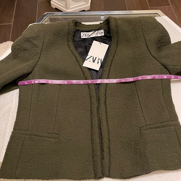 ZARA TEXTURED SHOULDER PAD JACKET - Picture 10 of 13